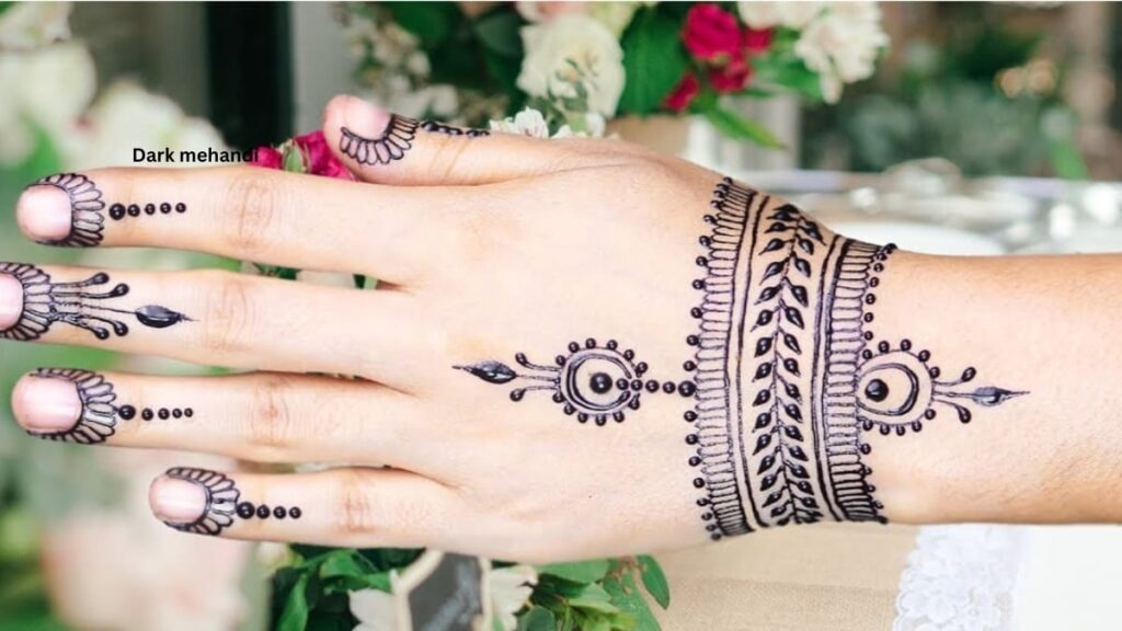 trending mehandi design