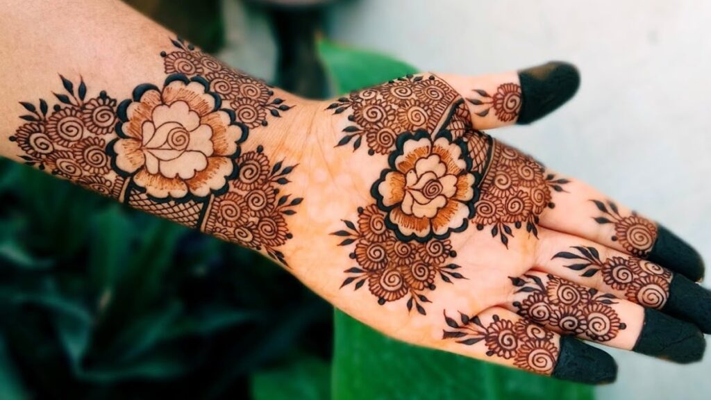 gulab wali mehandi design