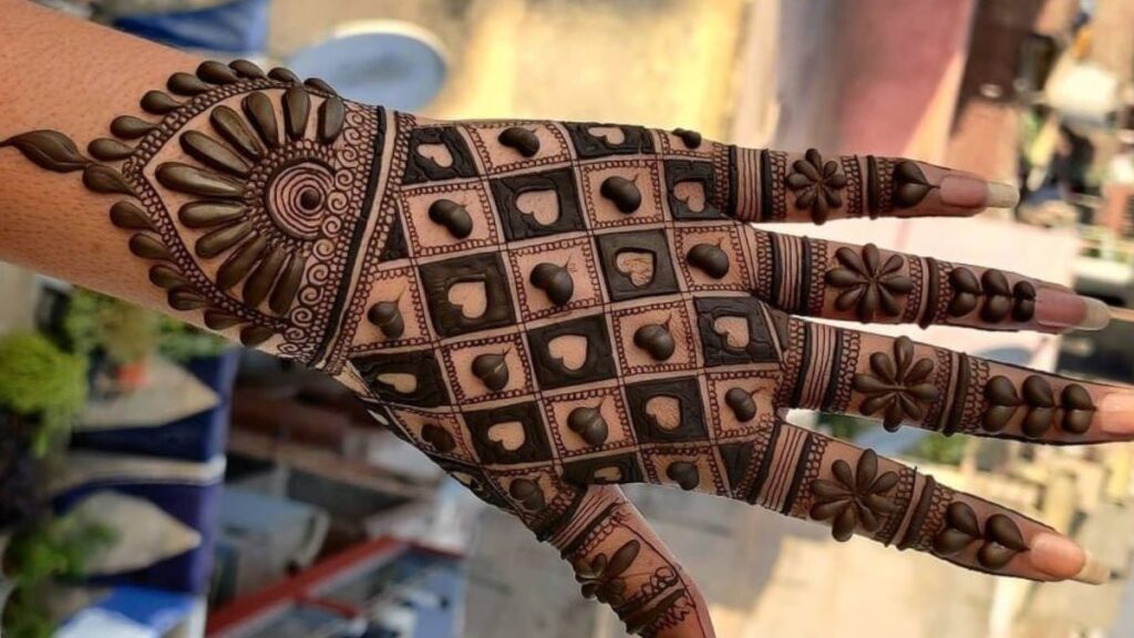 gulab wali mehandi design