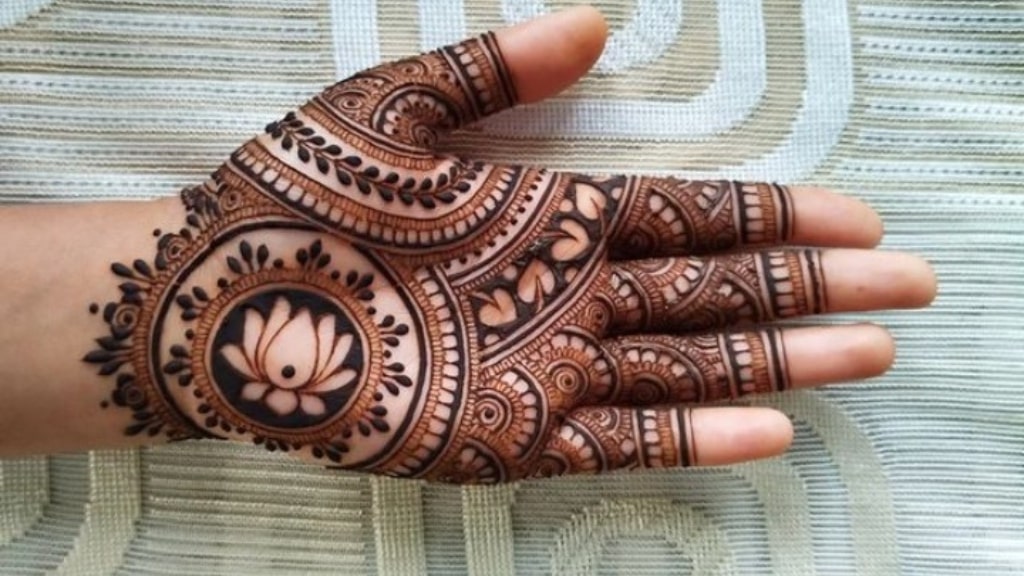 Beautiful Easy Mehndi Design