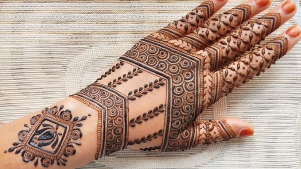 Beautiful Easy Mehndi Design