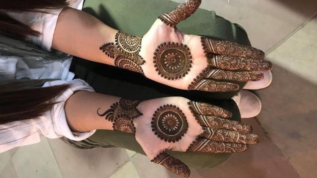 Mehndi Design Back Hand