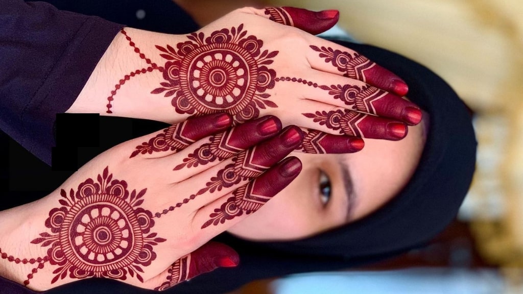 Mehndi Design Back Hand