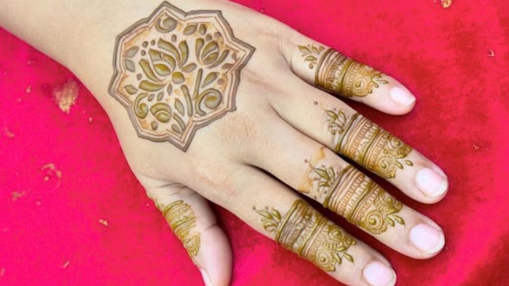 Mehendi Simple