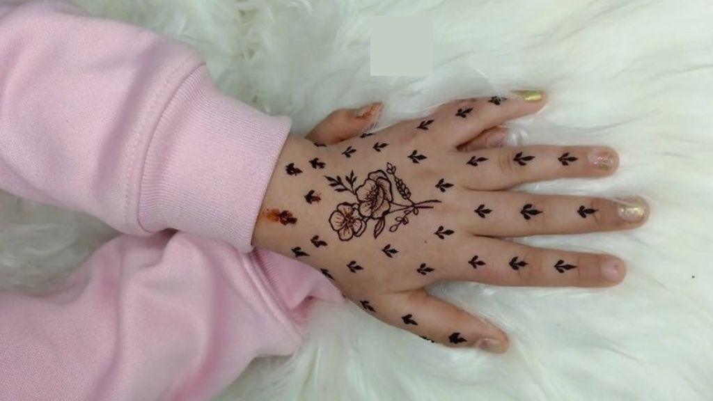 Mehendi Simple