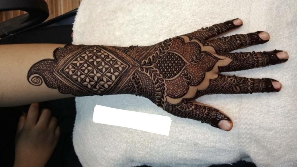 Full Hand Mehndi Design