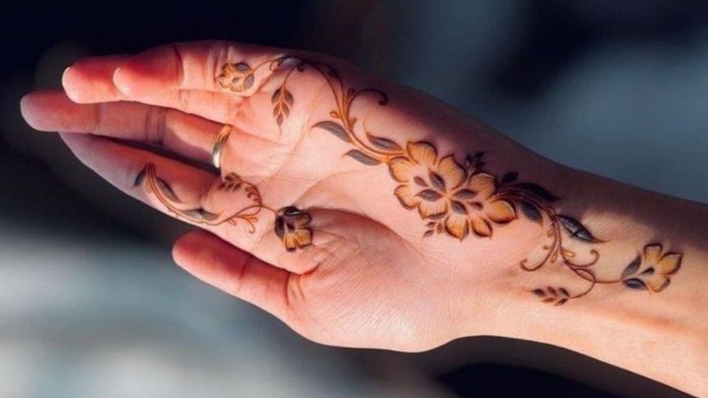 New Mehndi Design 2024