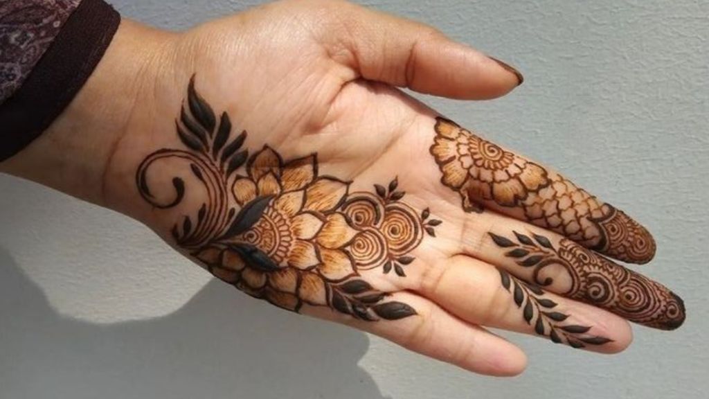 Mehndi Design of Arabic