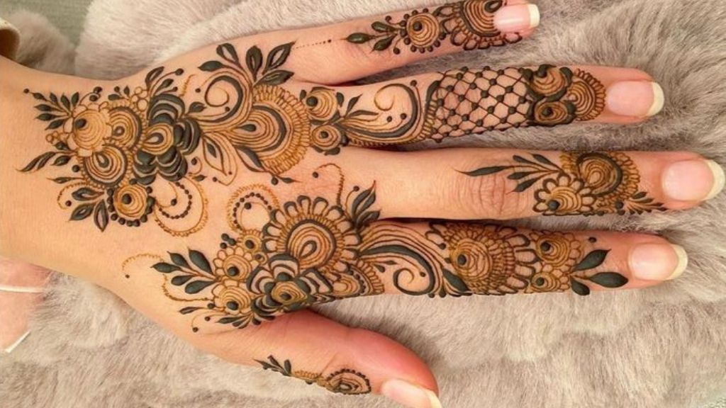 Mehndi Design of Arabic