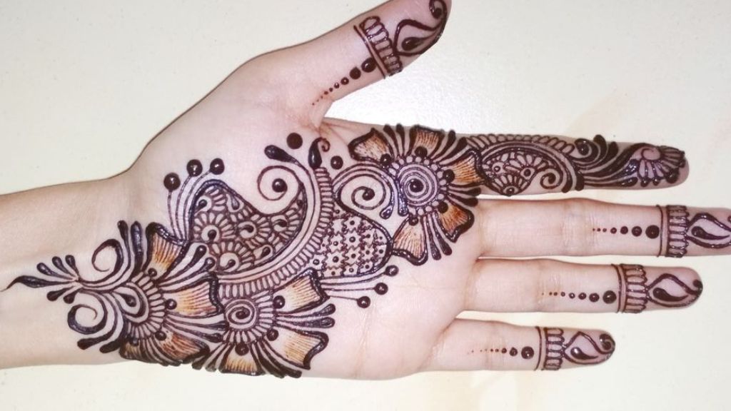 Mehndi Design of Arabic