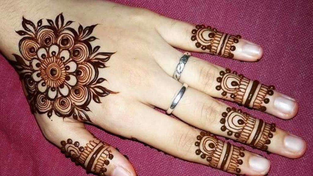 Unique Arabic Mehndi Design