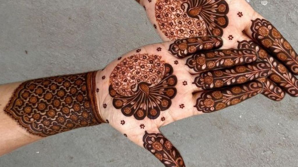 Full Mehndi Design Photo