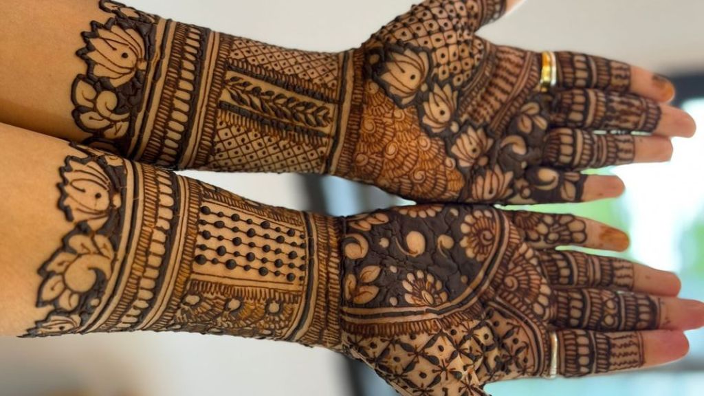 Full Mehndi Design Photo