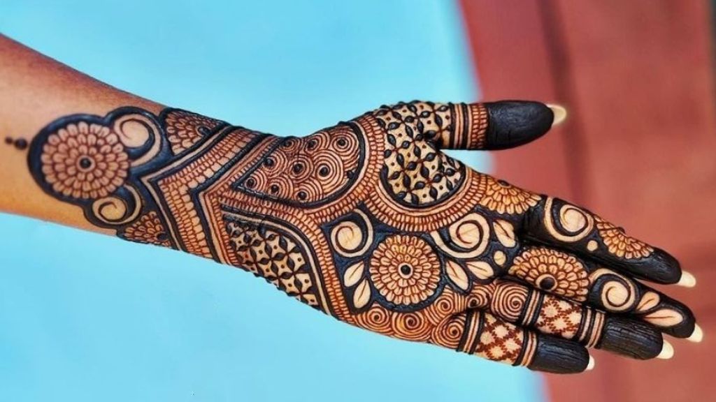 Mehndi Design Front