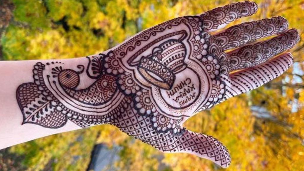 Karwa Chauth 2024 Mehndi Design