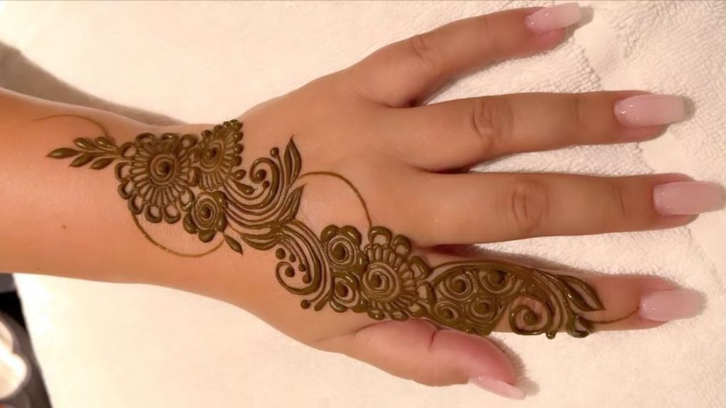 Mehndi Designs for Diwali