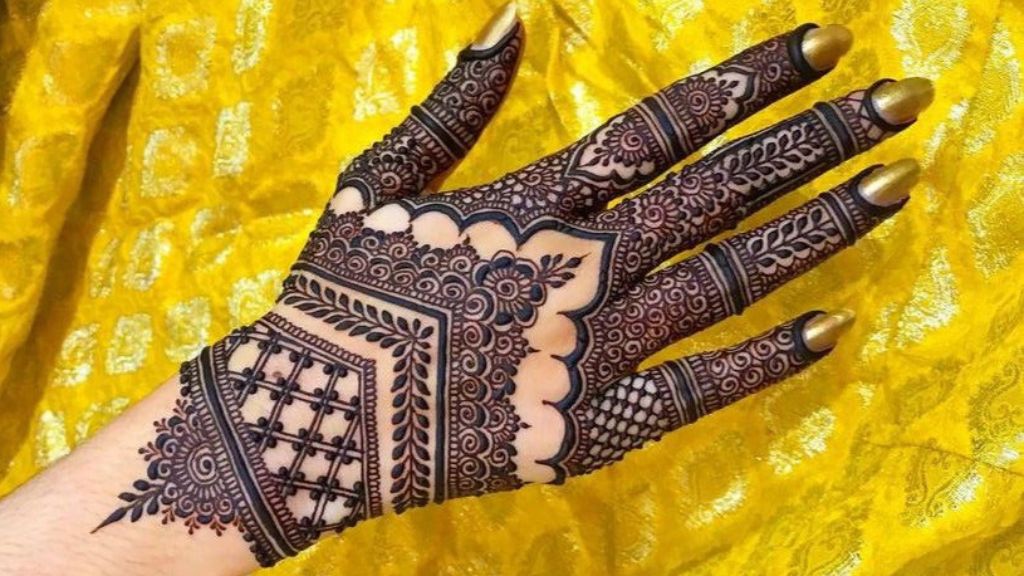 Mehndi Design 2024