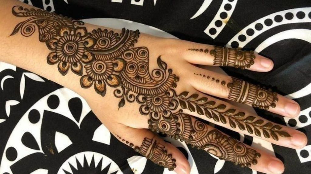 Mehandi ka Design Simple