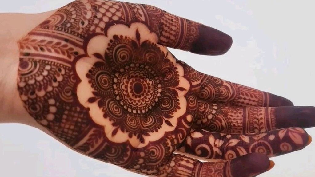 Best Mehndi Design