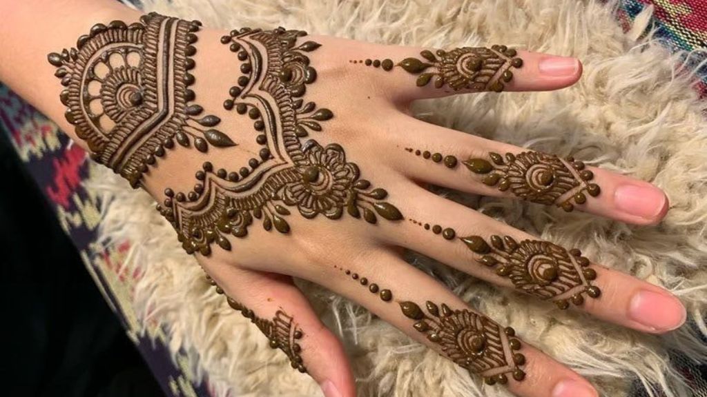 Mehandi Designs Easy