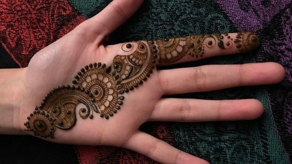 Choti Mehndi Design